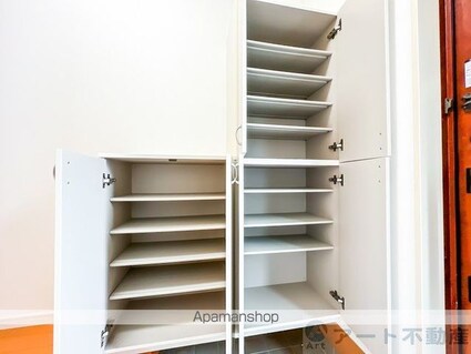 ＲＹＳ道後　Ｂ棟[3LDK/92.7m2]の内装2