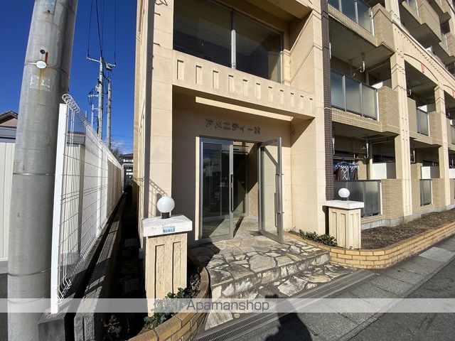 アメニティーNの玄関写真