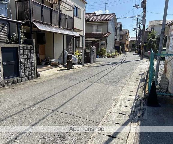 プラシードの周辺写真