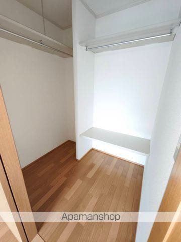 ローパスIの内装写真