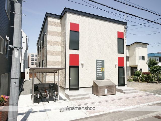 レオパレスルネ