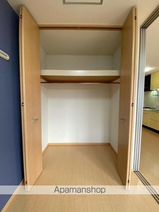 リビングタウン伏石Ａ・Ｂ棟[1LDK/33.39m2]の収納