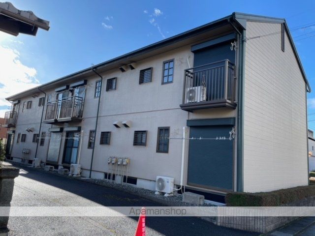 95番館の外観写真