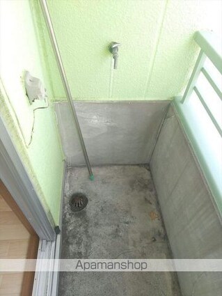 和歌山県和歌山市本町６丁目[2DK/55.09m2]の共用部