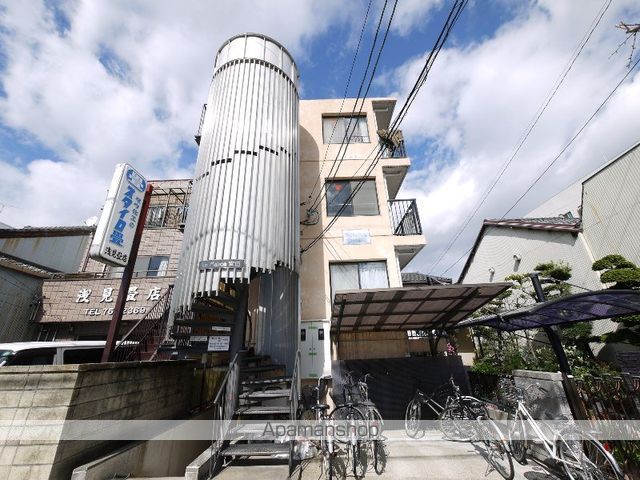 サンメゾン安田の玄関写真