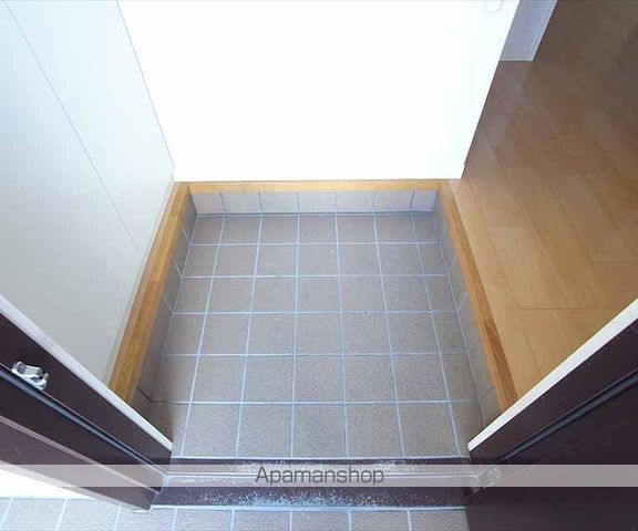フォーシーズンズ宝ヶ池の内装写真