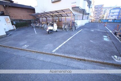 サザンヒル[1K/21m2]の駐車場