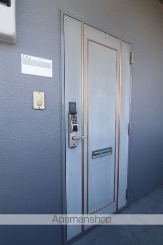 エルグランドKの玄関写真