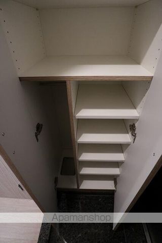 ルーブル武蔵中原参番館の内装写真