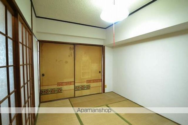 船田酒店ビルの内装写真