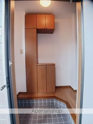 グランメール勝田[2LDK/70.28m2]の玄関