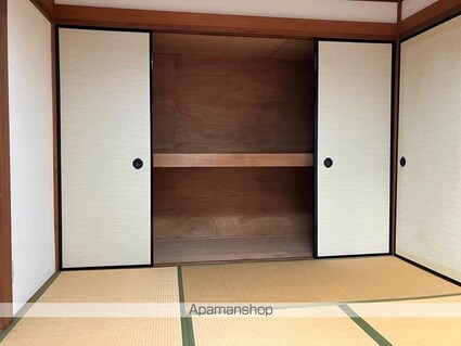 長房町戸建[4SLDK/111.95m2]の収納