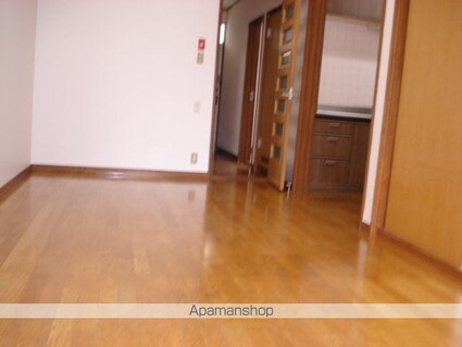 Ｍ＆Ｍコート[2LDK/52.17m2]のリビング・居間