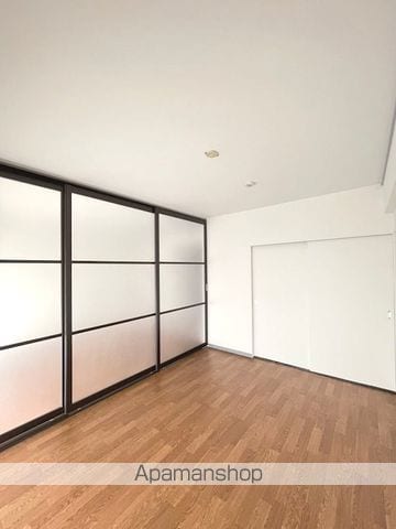 江原町住宅の内装写真