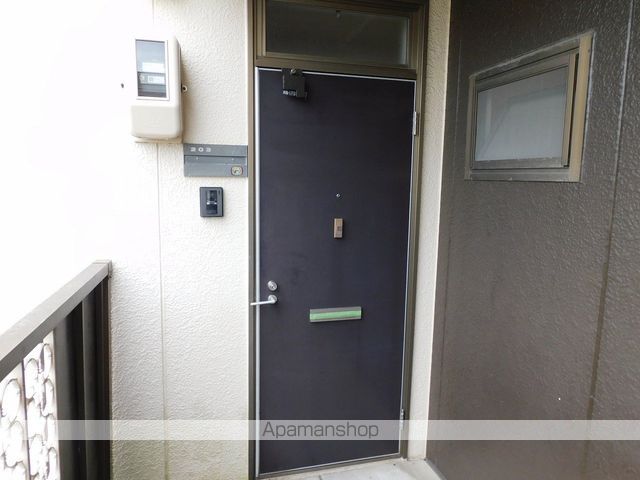 ハイツ西山の玄関写真
