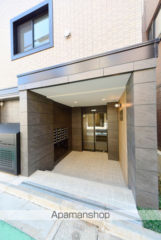 CREAL文京千石IIの玄関写真
