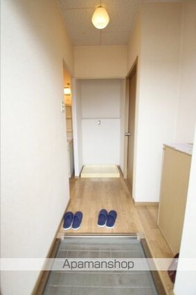 ハイライズ新涯　Ａ棟[2DK/40.92m2]の玄関