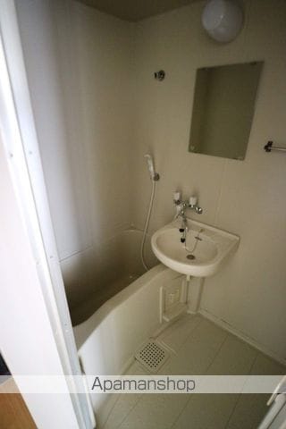 ロイヤル迫戸町の内装写真