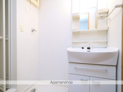 アメニティ栄[1K/32.52m2]の洗面所