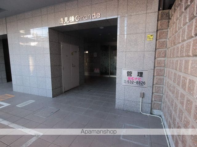 鶴見橋GRANDEの玄関写真