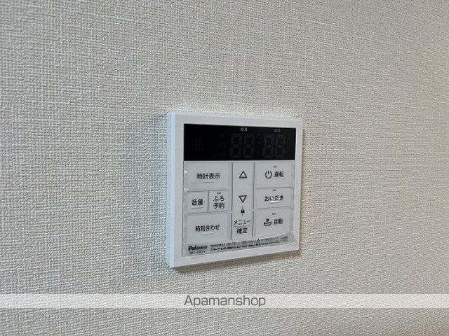 コントレイル糸引の内装写真