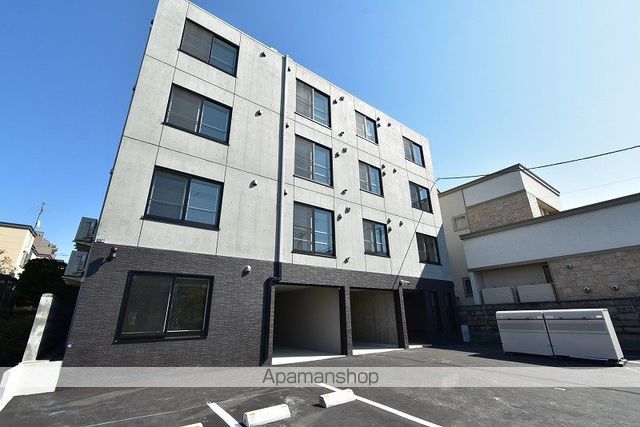 MINES福住の外観写真