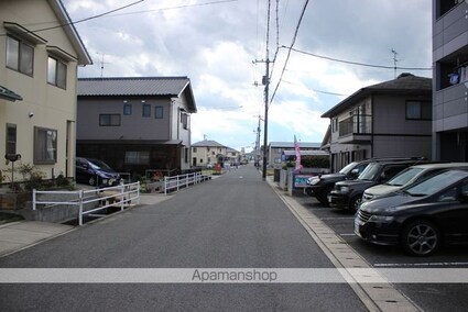 広島県尾道市高須町[3LDK/61.05m2]の共用部2