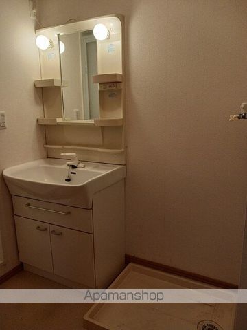 アヴニール IIの内装写真