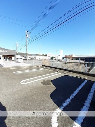 アルバ・グランデ　Ⅰ[2LDK/58.78m2]の駐車場