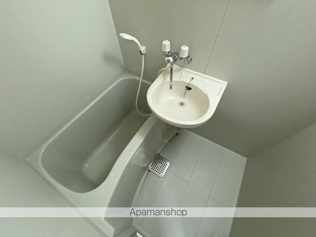 ロイヤル行徳の内装写真