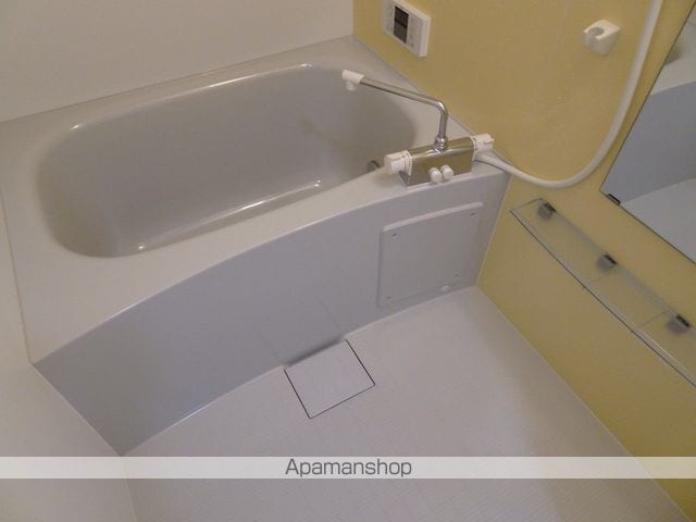 イルサンルイIの内装写真