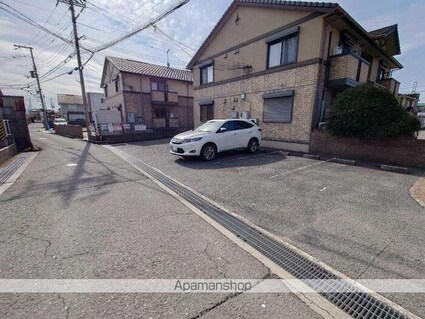 和歌山県和歌山市太田[1R/30.56m2]の駐車場