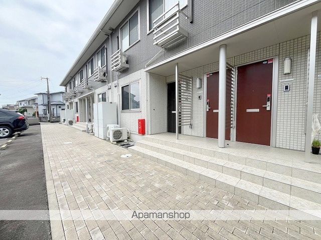 セジュール・アイII B棟の玄関写真