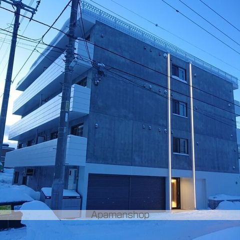 ヴォーネン幌西の外観写真