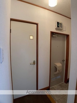 サンリブ野田[2LDK/52.17m2]の玄関