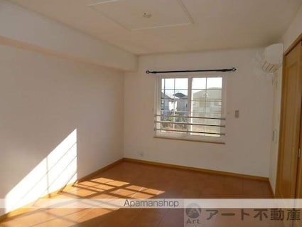 愛媛県松山市樽味３丁目[2LDK/61.73m2]のリビング・居間