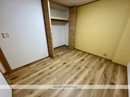 コーポ・ロイヤル[2LDK/60.72m2]の内装2