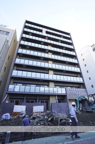 PRESSANCE江坂クォーレの外観写真