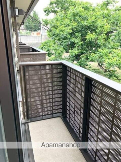 Ｓｑｕａｒｅ　Ｖｉｌｌａ　福島[1LDK/42.38m2]のバルコニー