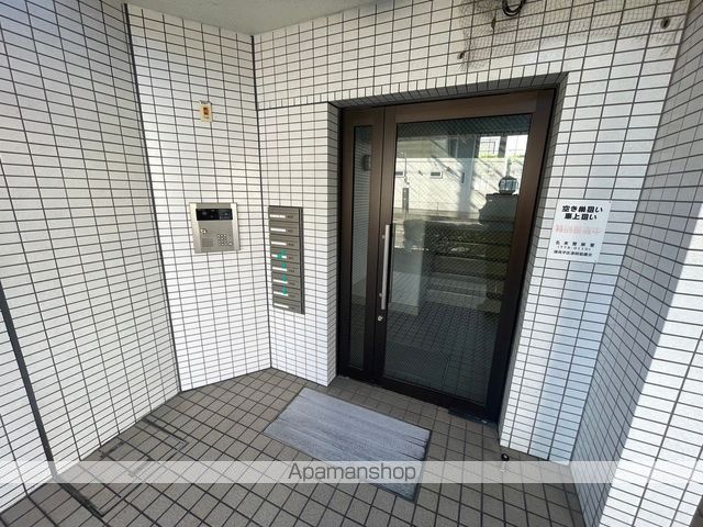 エトワール藤の玄関写真