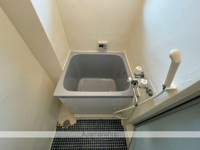 柴本マンションの内装写真