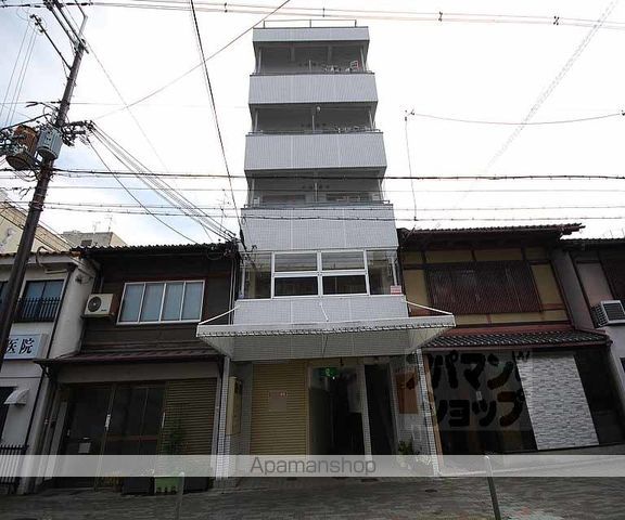 吉田マンションの外観写真