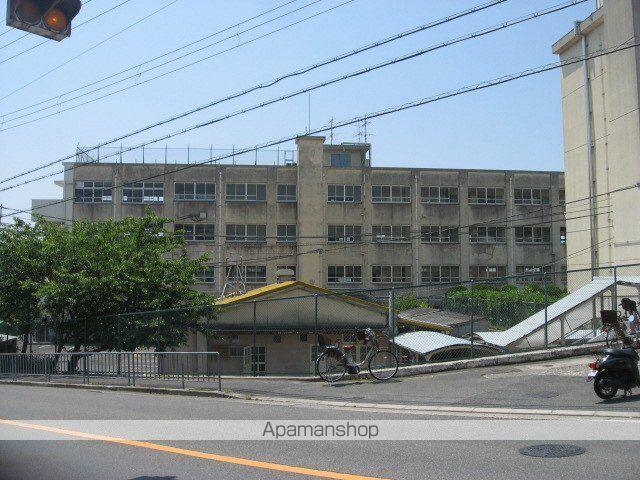 ＪＲ東海道本線 高槻駅 徒歩6分 2階建 築35年の周辺写真