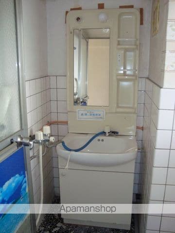 UKENA雄郡の内装写真