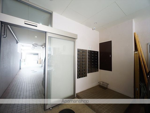 T’SROOMの玄関写真