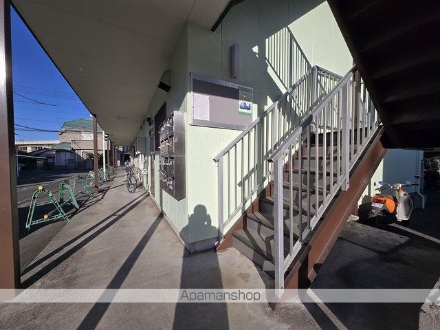屋城ハイムA棟の玄関写真