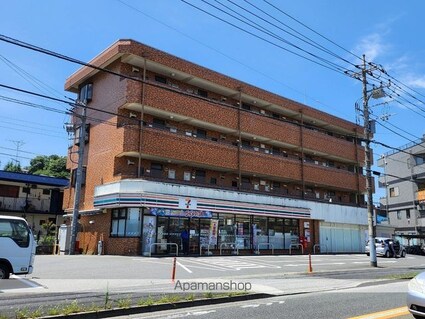 根本ビル[店舗/40m2]の周辺2