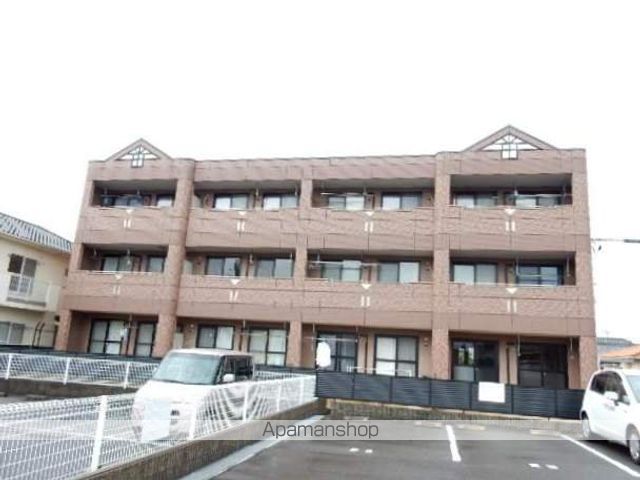 オータム めぐみの外観写真