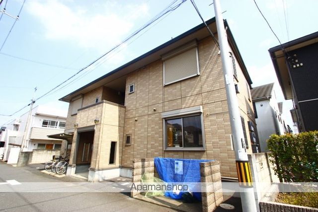 グレンビラII番館の外観写真