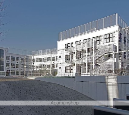 サクラスプリング高輪[1R/31.26m2]の周辺8